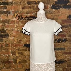 Amazon Essentials Ric-Rac Top (fits like a small)